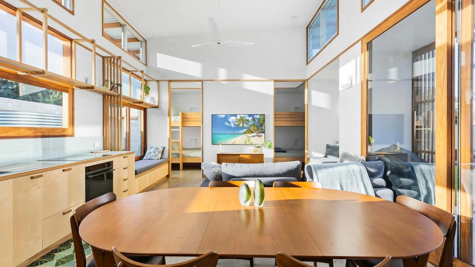 Serene Escape In Moffat Beach Caloundra