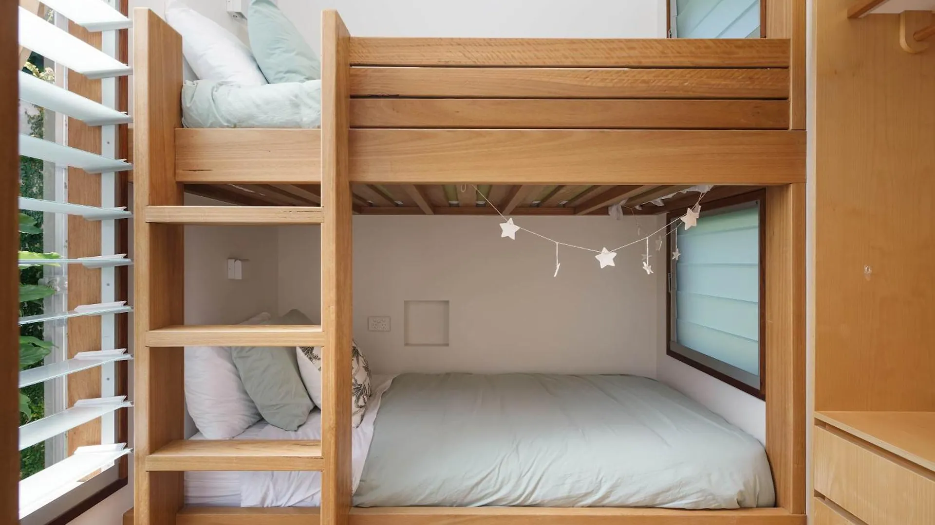 Apartment Serene Escape In Moffat Beach Caloundra
