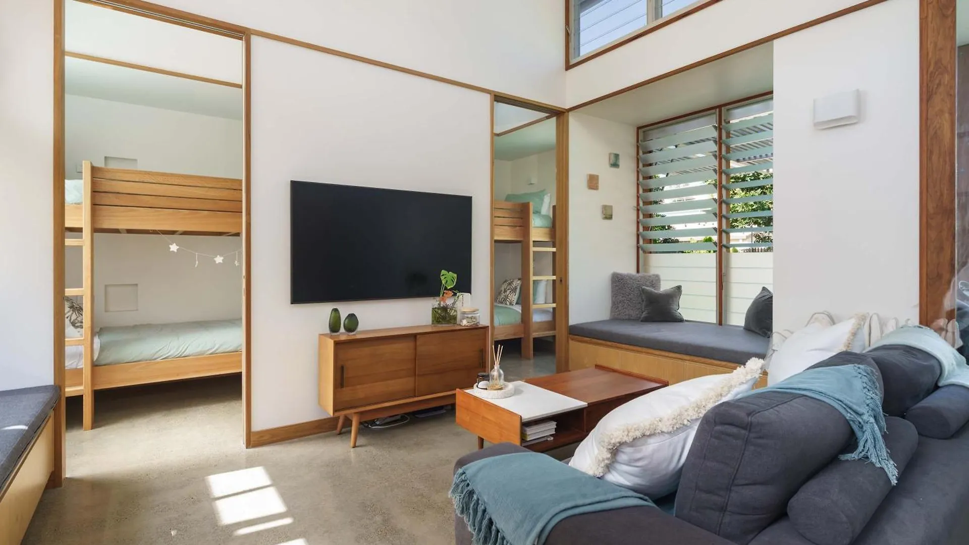 Serene Escape In Moffat Beach Caloundra Apartment